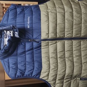Columbia omni-heat vest